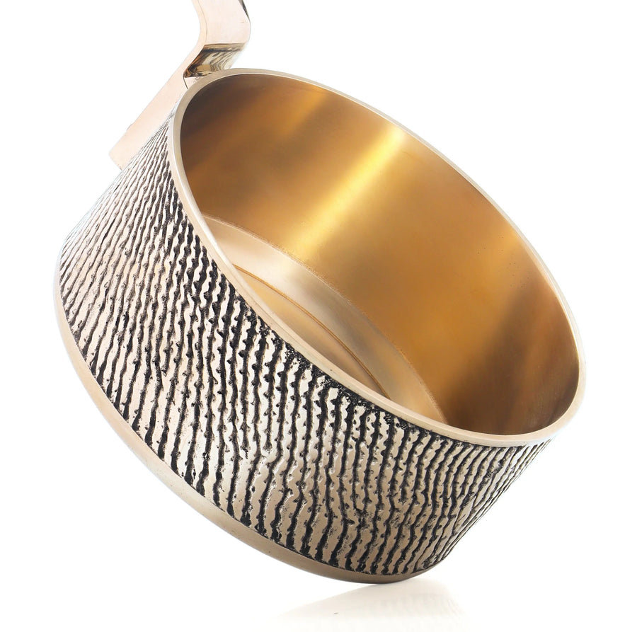 Close up of Eaglador Cast Bronze Saucepan in Kansa