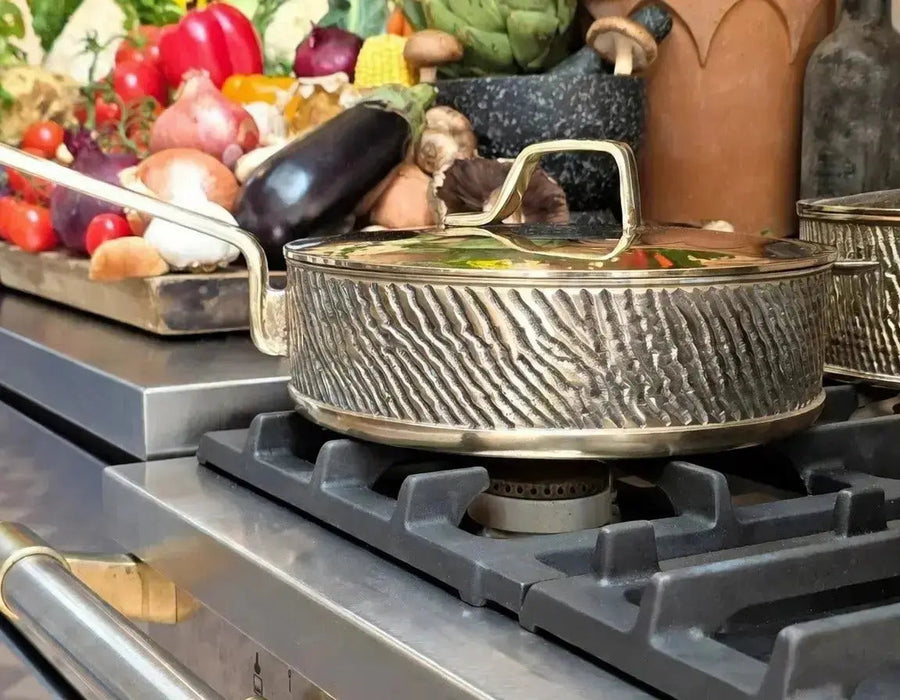Robustus saute pan by Eaglador on a stovetop 