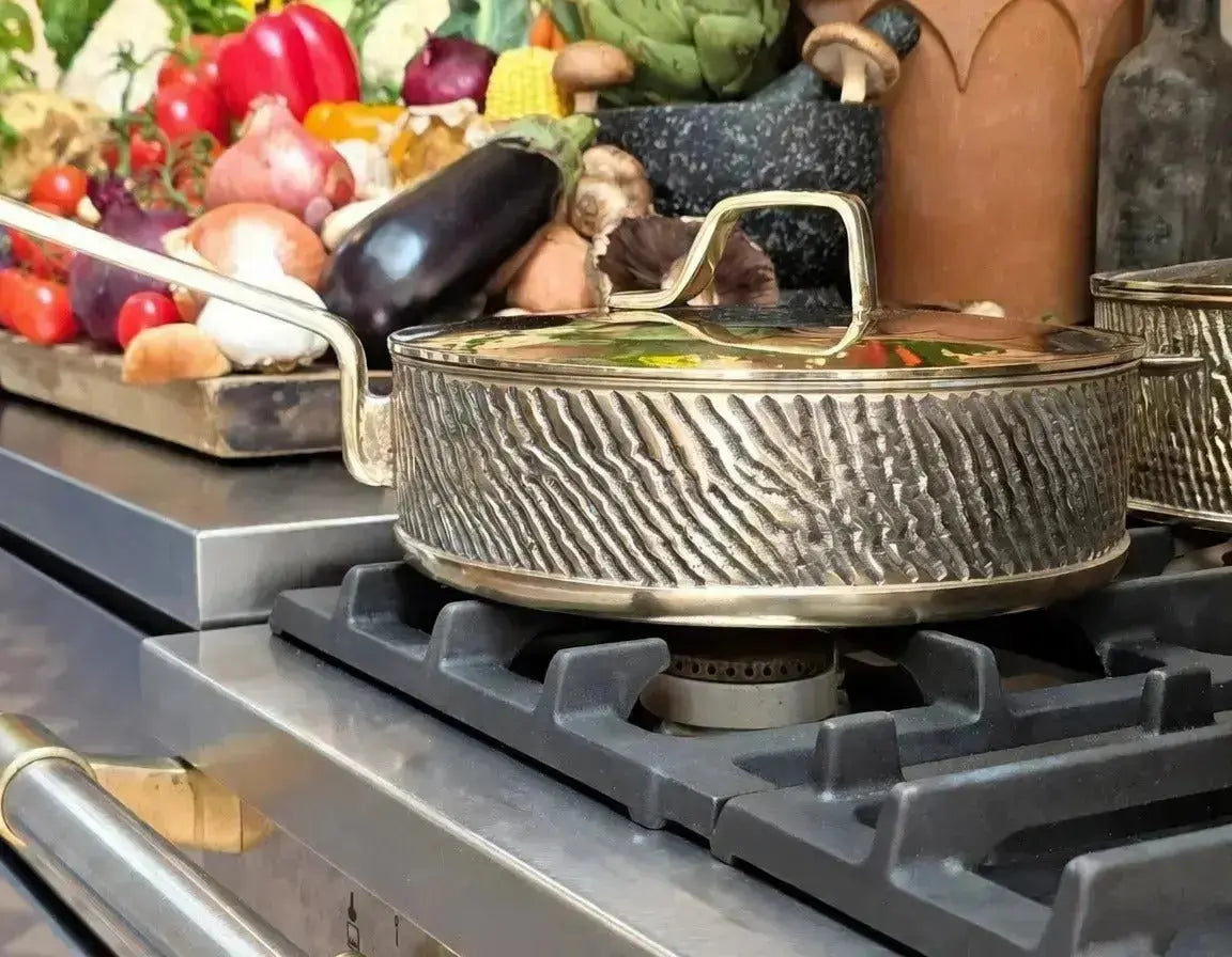 Robustus saute pan by Eaglador on a stovetop 