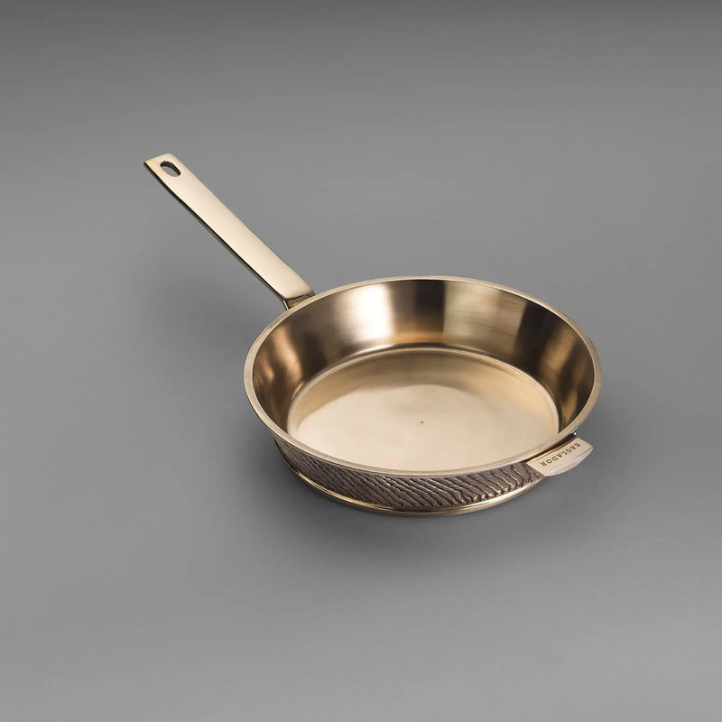 "Product shot of Eaglador's uncoated Kansa bronze frying pan - Luxury Cookware UK".