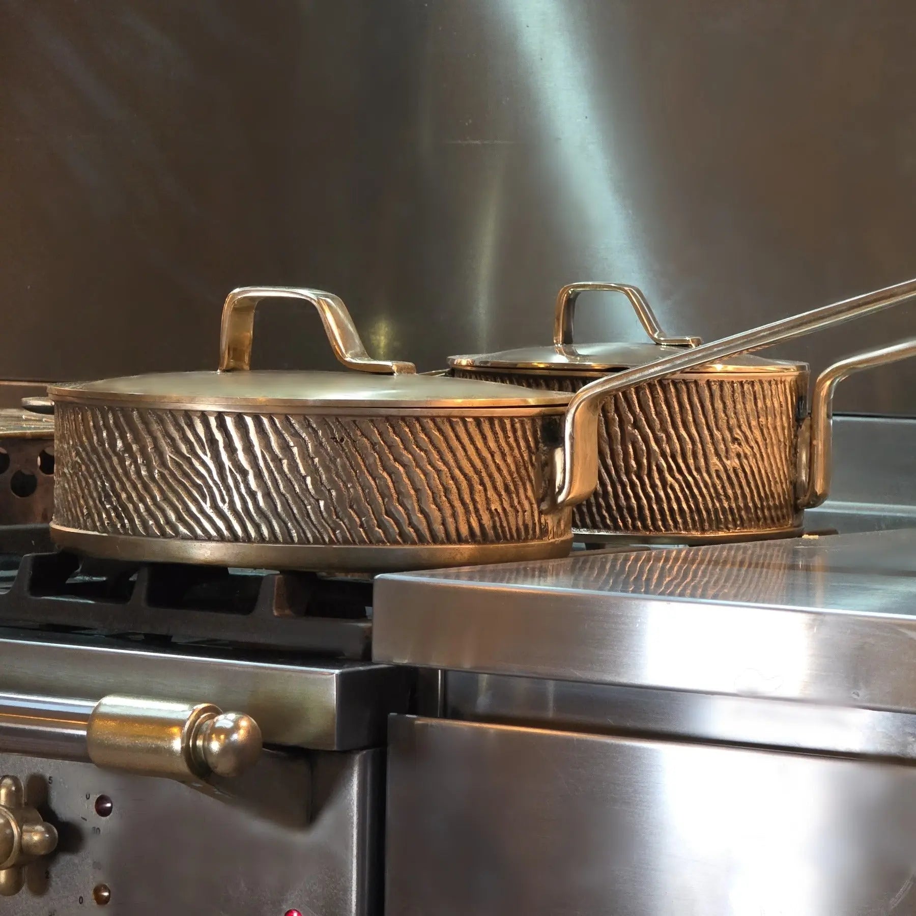 Eaglador Uncoated Kansa Bronze Sauté Pan – Robustus | PFAS-Free
